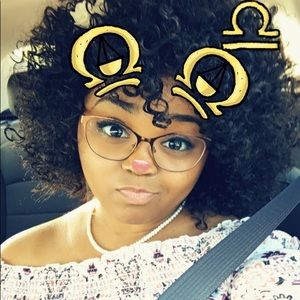 Meet your Posher, Jasmine